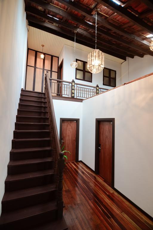 Sarang Paloh Heritage Stay Ipoh Habitación foto